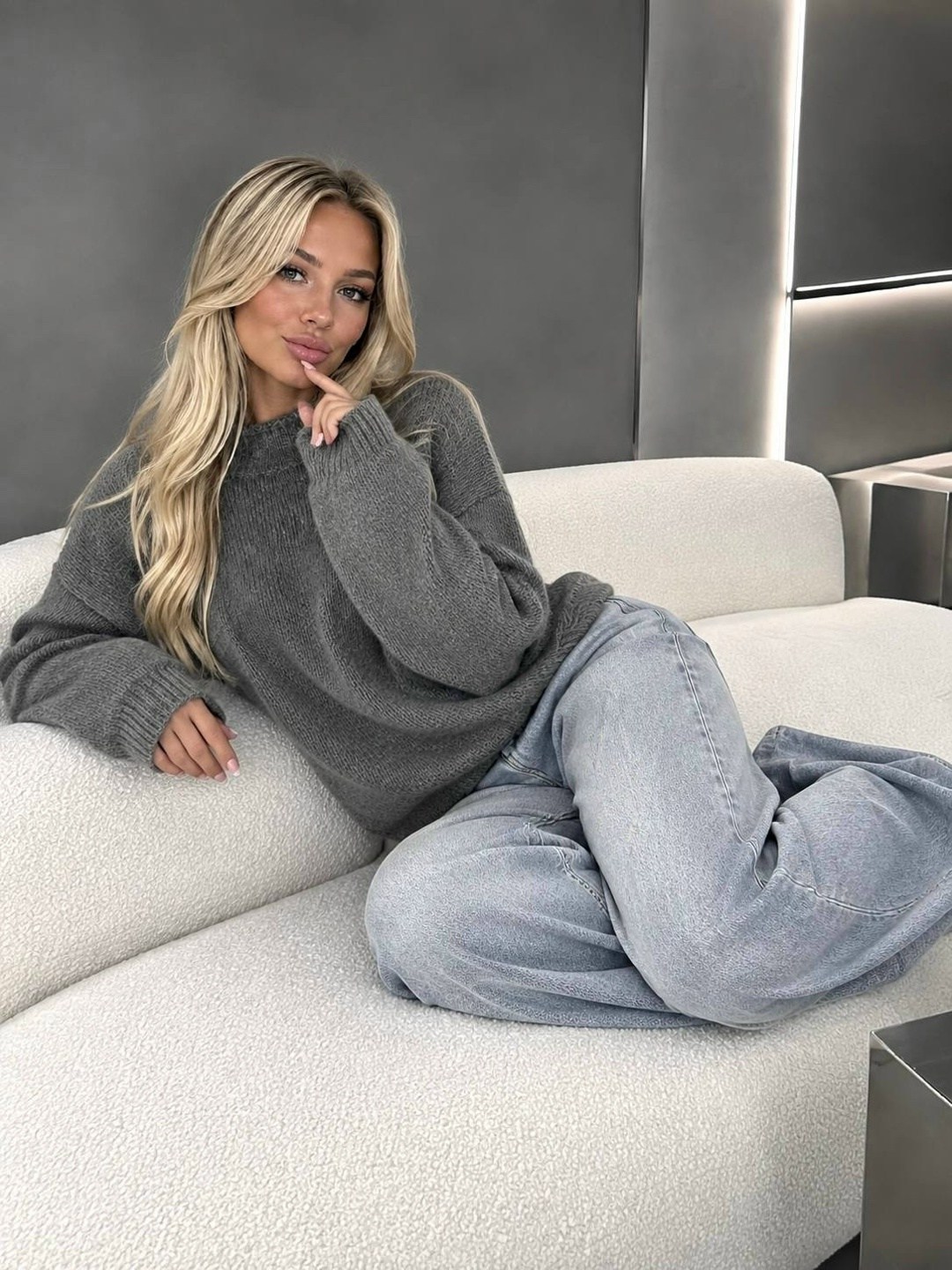 свитер оверсайз вязаный с горлом укороченный hs fashion,свитер оверсайз,свитер оверсайз с горлом jonny style,женский свитер оверсайз,свитер модный