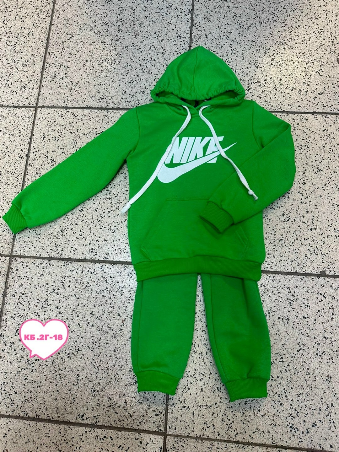 спортивные костюм,детский костюм спортивный,костюм спортивный nike,флисовый спортивный костюм club для малышей nike,детские спортивные костюмы