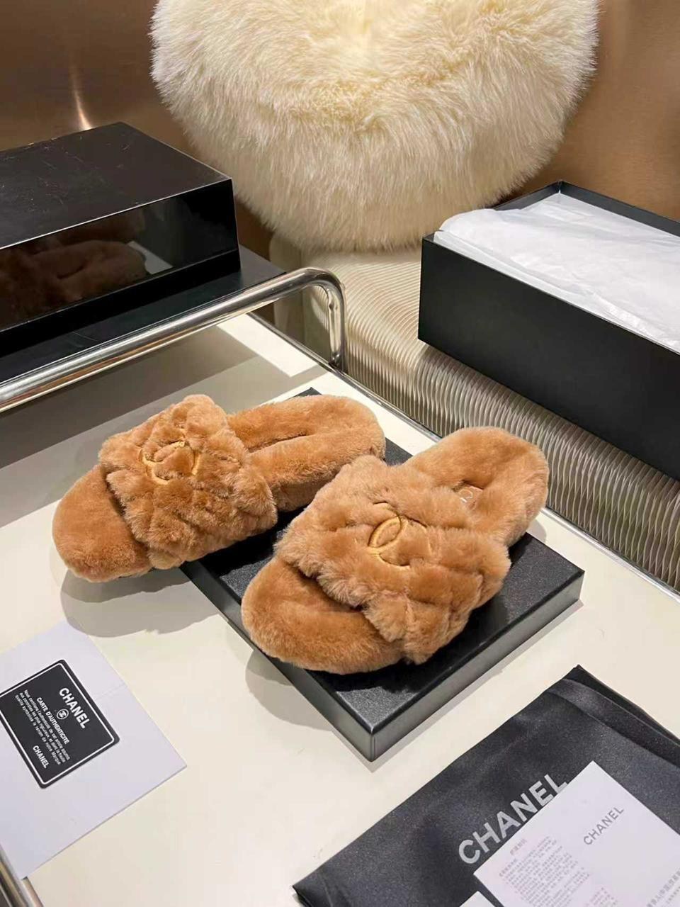 chanel шлепанцы женские,шлепанцы меховые,женские меховые тапочки,меховые тапочки,шлепанцы chanel