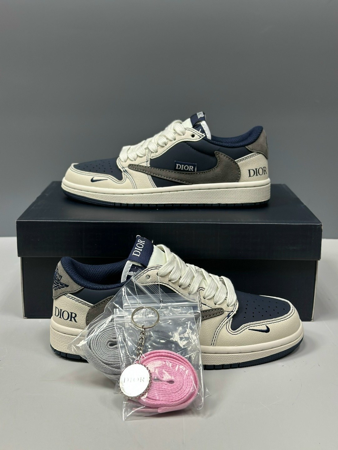 кроссовки travis scott x air jordan 1 low,кроссовки,,кроссовки nike air jordan 1 low x dior,мужские кроссовки
