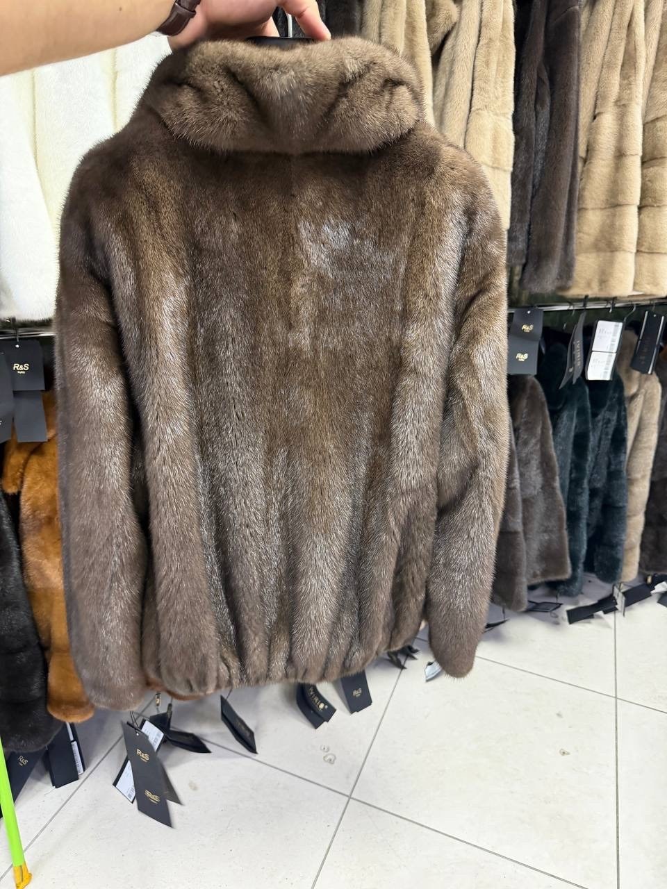 полушубок из норки,норковая шуба,шуба норка,шуба из норки,полушубок шуба с воротником автоледи норка короткая 46- 48 р