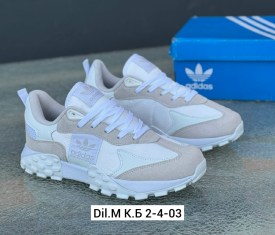 Кроссовки