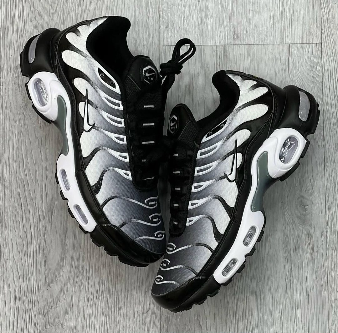 кроссовки nike air max plus tn,nike air max tn plus,кроссовки nike air max tn plus мужские,кроссовки мужские nike air max plus,кроссовки nike air max plus