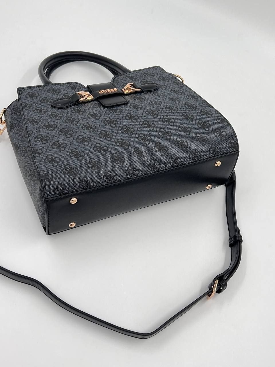 сумка женская guess,cумка guess,сумка женская guess тоут,сумка guess оригинал,сумка guess оригинал женская