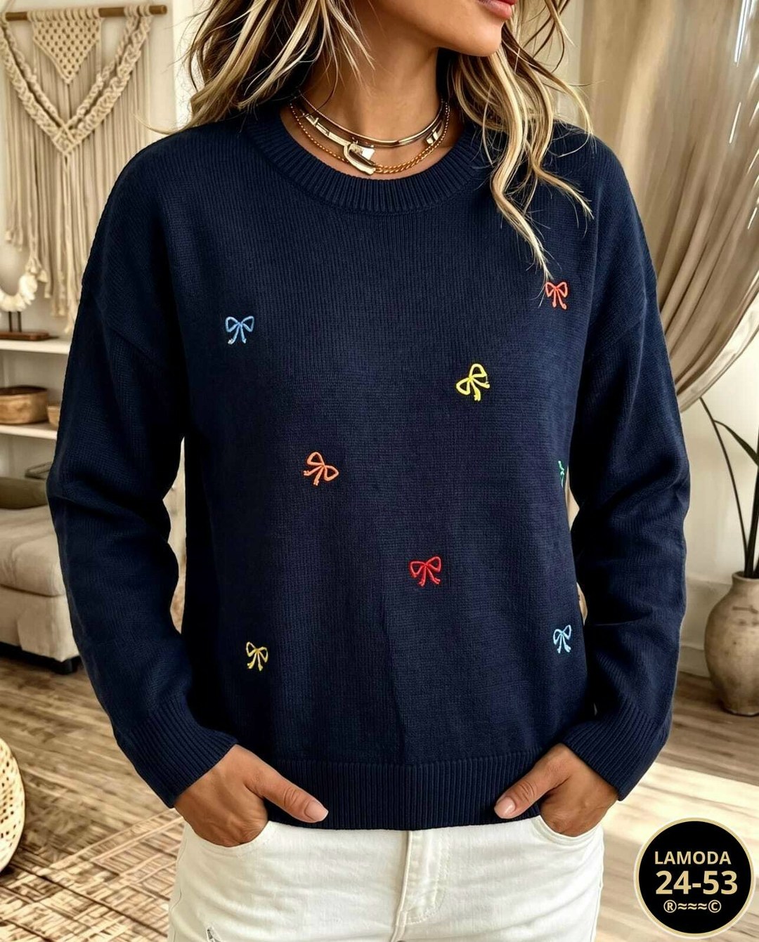 кофта женская,свитера женские,стильная кофта,свитер с вышивкой,свитер
