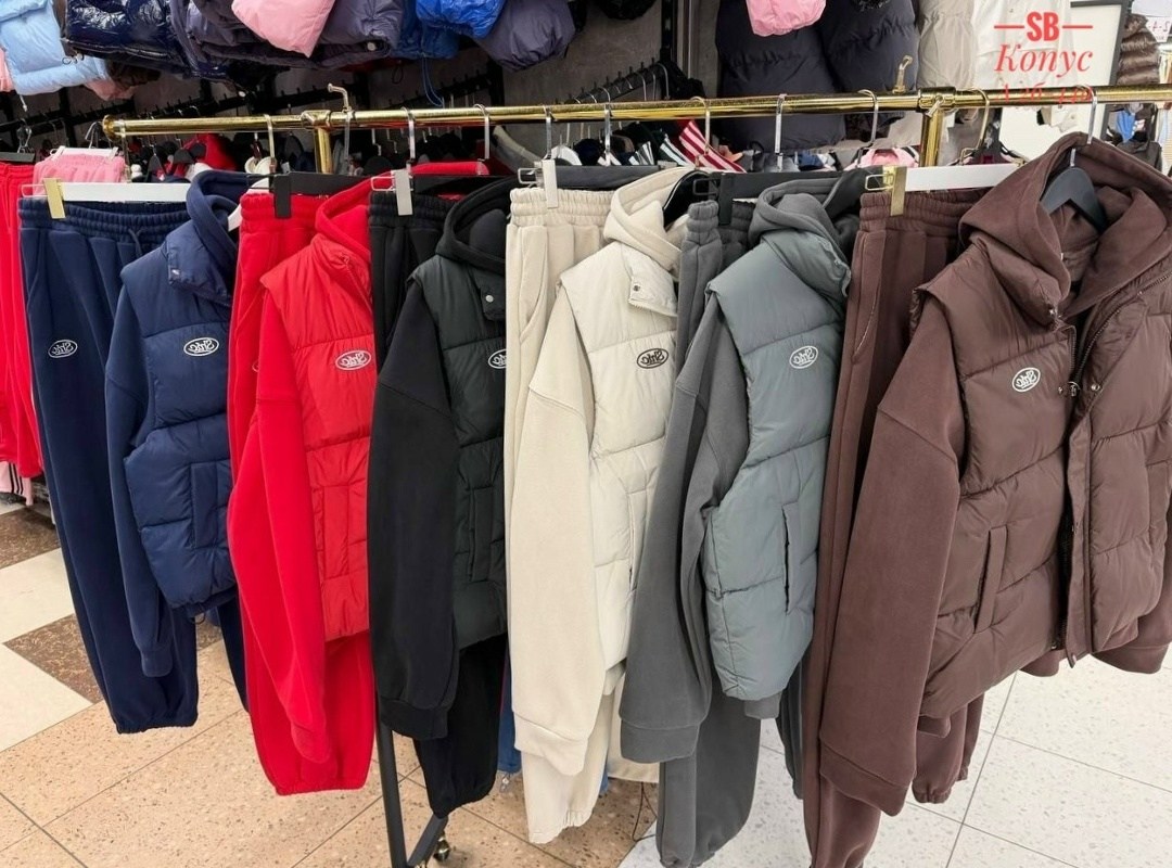 женский чёрный костюм тройка miu miu,костюм тройка miu miu,костюм женский,костюм на флисе,теплый костюм на флисе