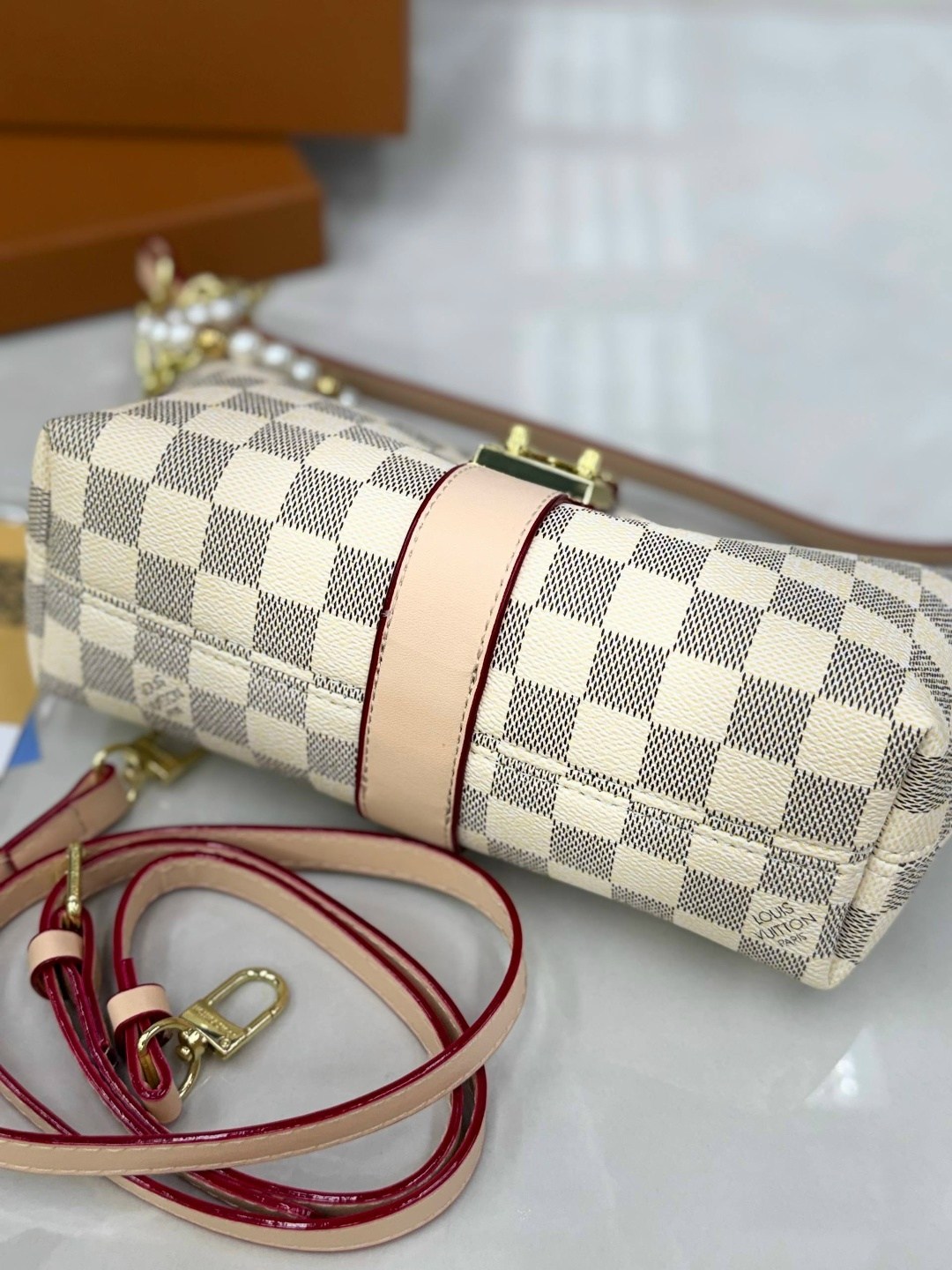 louis vuitton сумка на плечо,сумка louis vuitton,louis vuitton женская сумка,louis vuitton сумка на плечо слинг,луи виттон сумка