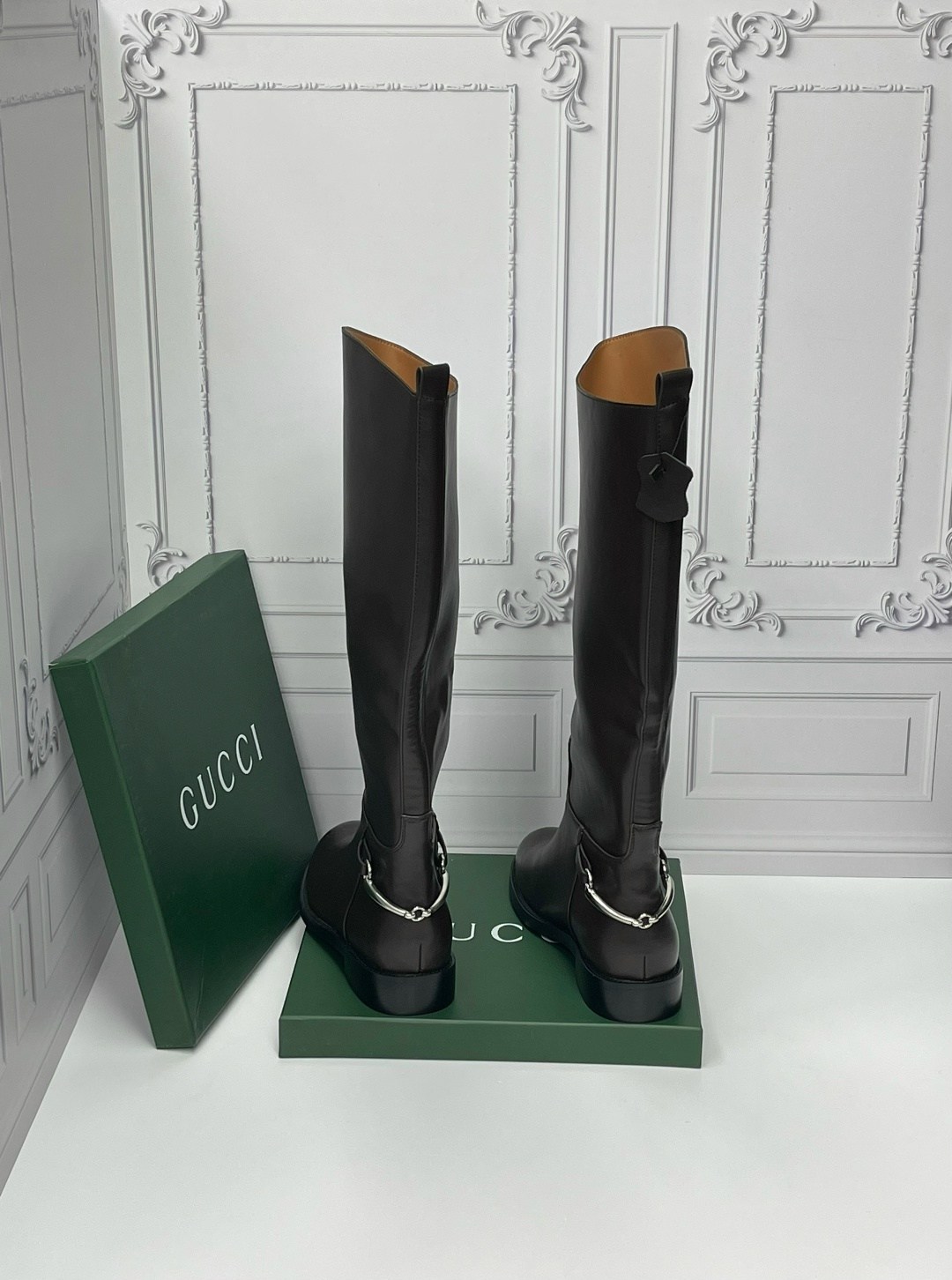 брендовые сапоги gucci женские кожаные на низком каблуке,гуччи жокейские сапоги,сапоги gucci,сапоги гуччи,женские сапоги