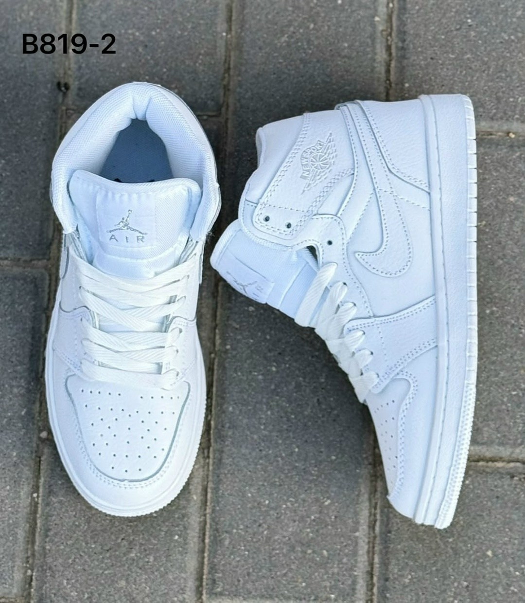 air jordan 1 mid triple white,nike air jordan 1 mid,мужской кроссовки,кроссовки,спортивная
