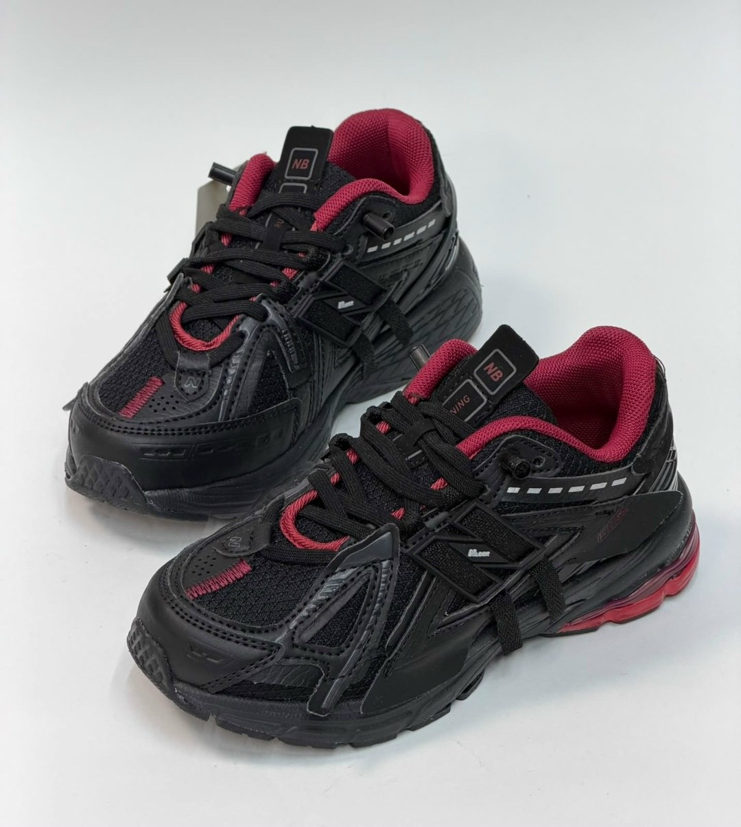 черные мужские кроссовки track balenciaga,кроссовки balenciaga,кроссовки balenciaga track,кроссовки balenciaga runner dark grey black,balenciaga runner sneaker dark grey black