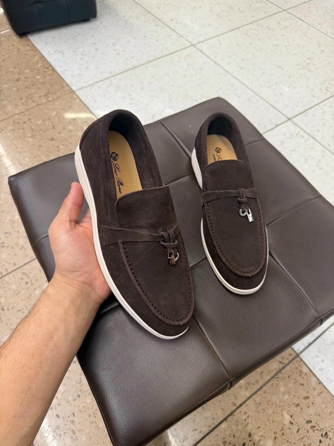 loro piana лоферы женские,лоферы loro piana,замшевые мокасины лоро пиано,,лоферы из натуральной замши loro piana