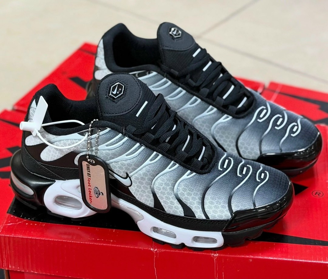 кроссовки nike tn air max plus,nike tn air max plus,кроссовки,,спортивная