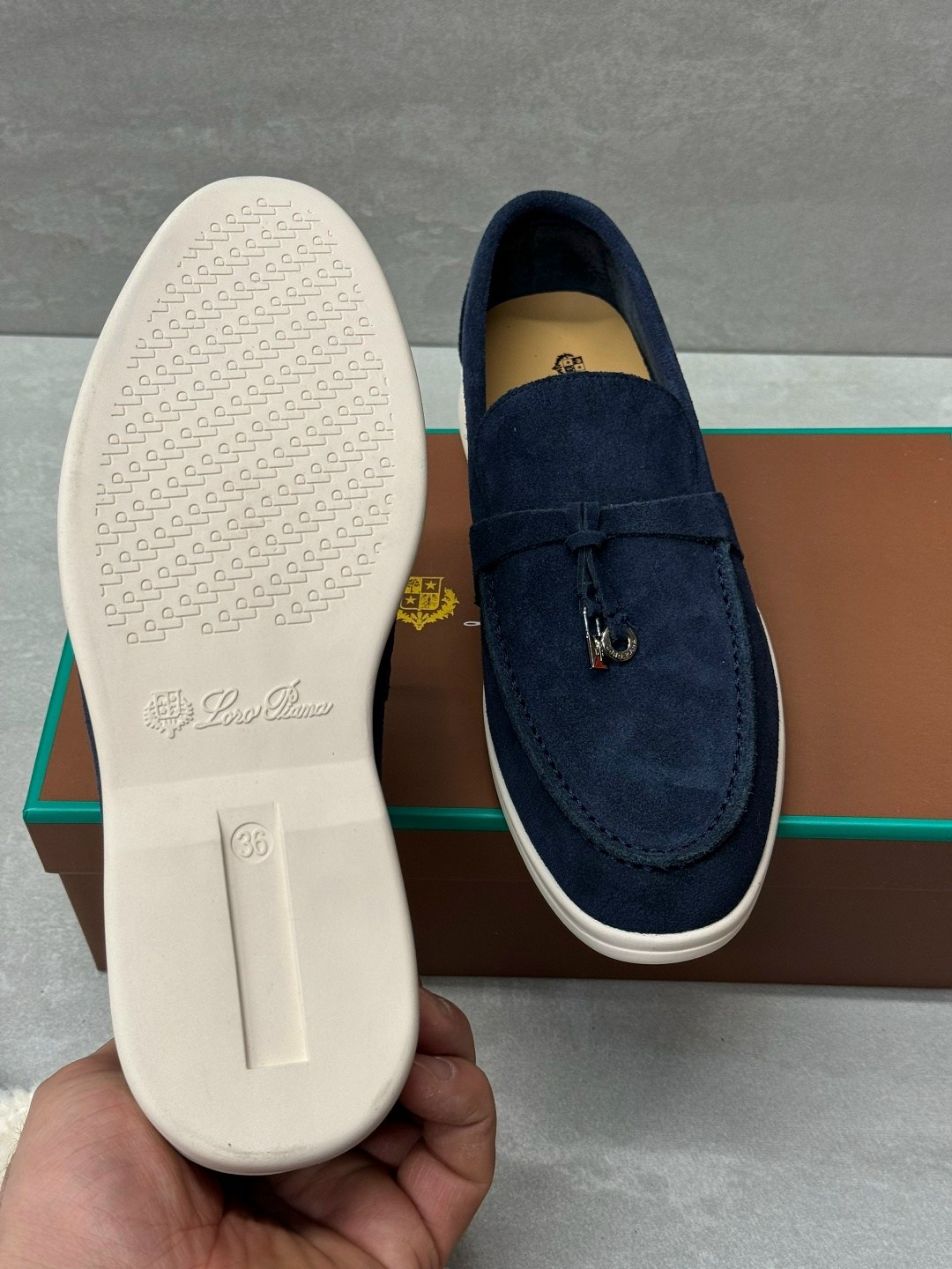 ,лоферы loro piana,лоферы мужские loro piana,мокасины лоро пиано мужские,мокасины замшевые