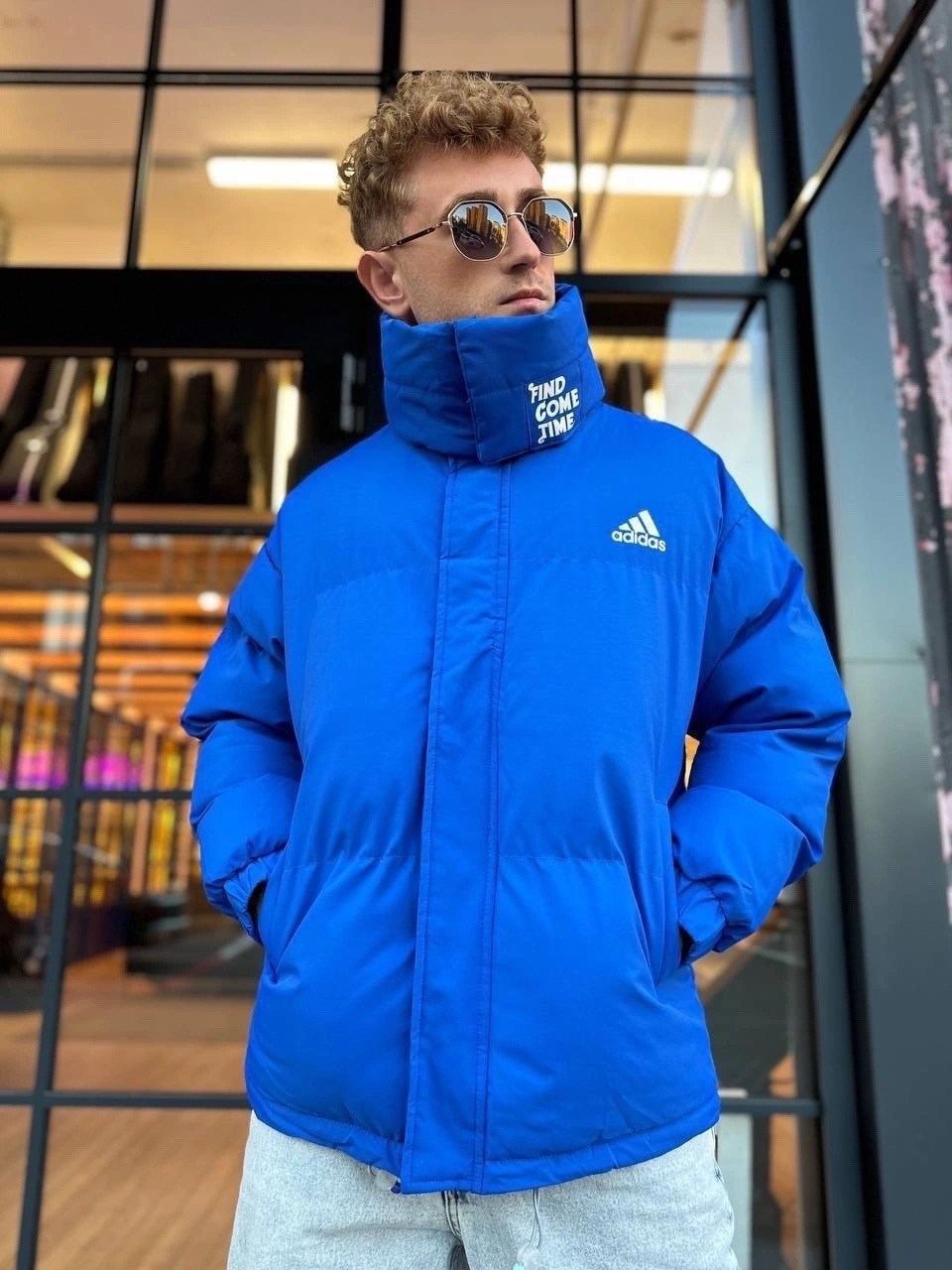 adidas ess mid пуховик мужской,пуховик adidas,пуховик мужской adidas,куртка мужская adidas,пуховик мужской adidas gt9140 синий m