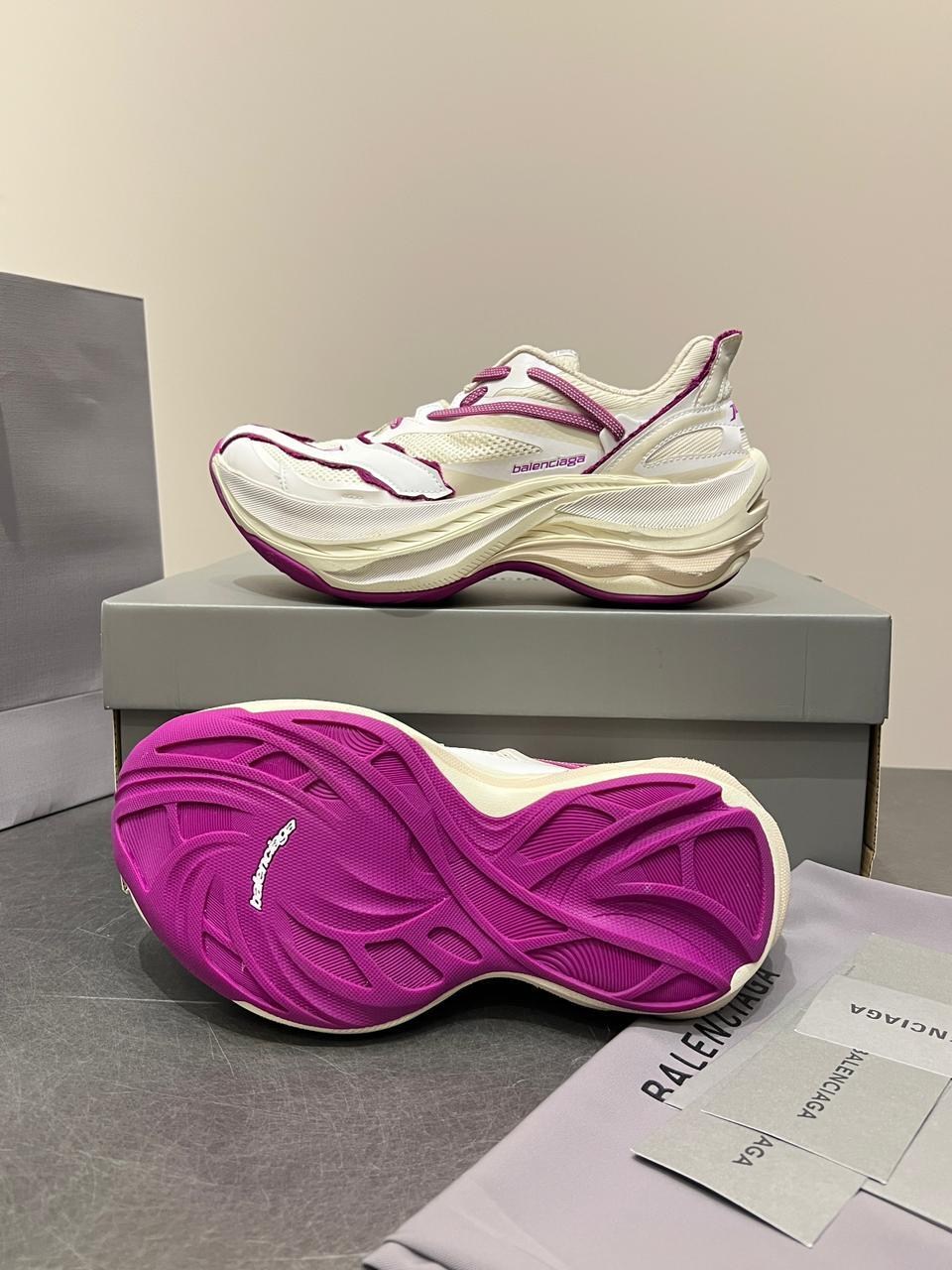 кроссовки balenciaga женские,кроссовки balenciaga,кроссовки balenciaga на высокой подошве арт. р135,кроссовки баленсиага,кроссовки balenciaga triple s