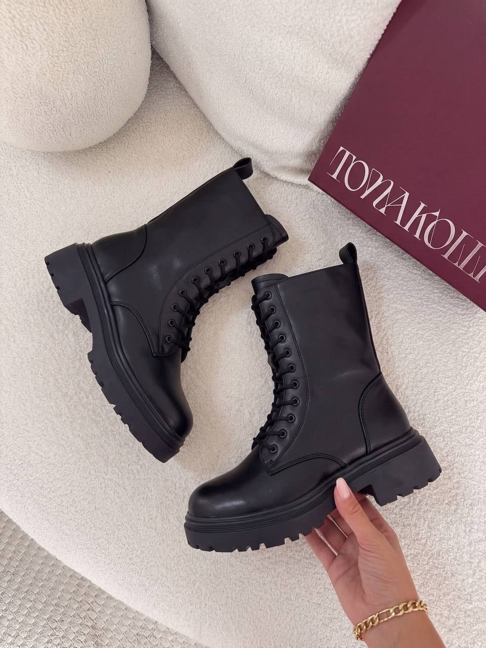 ботинки женские celine,ботинки celine,женские ботинки,,женские кожаные черные ботинки miu miu