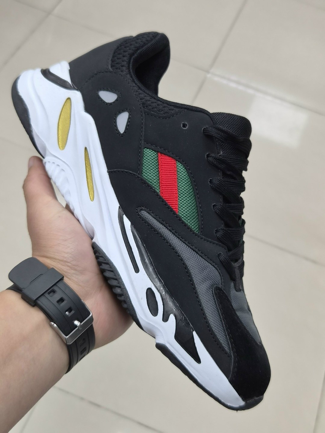 adidas yeezy boost 700,кроссовки adidas yeezy boost 700,кроссовки adidas yeezy boost 700 wave runner,adidas yeezy 700,adidas yeezy boost 700 wave runner solid grey
