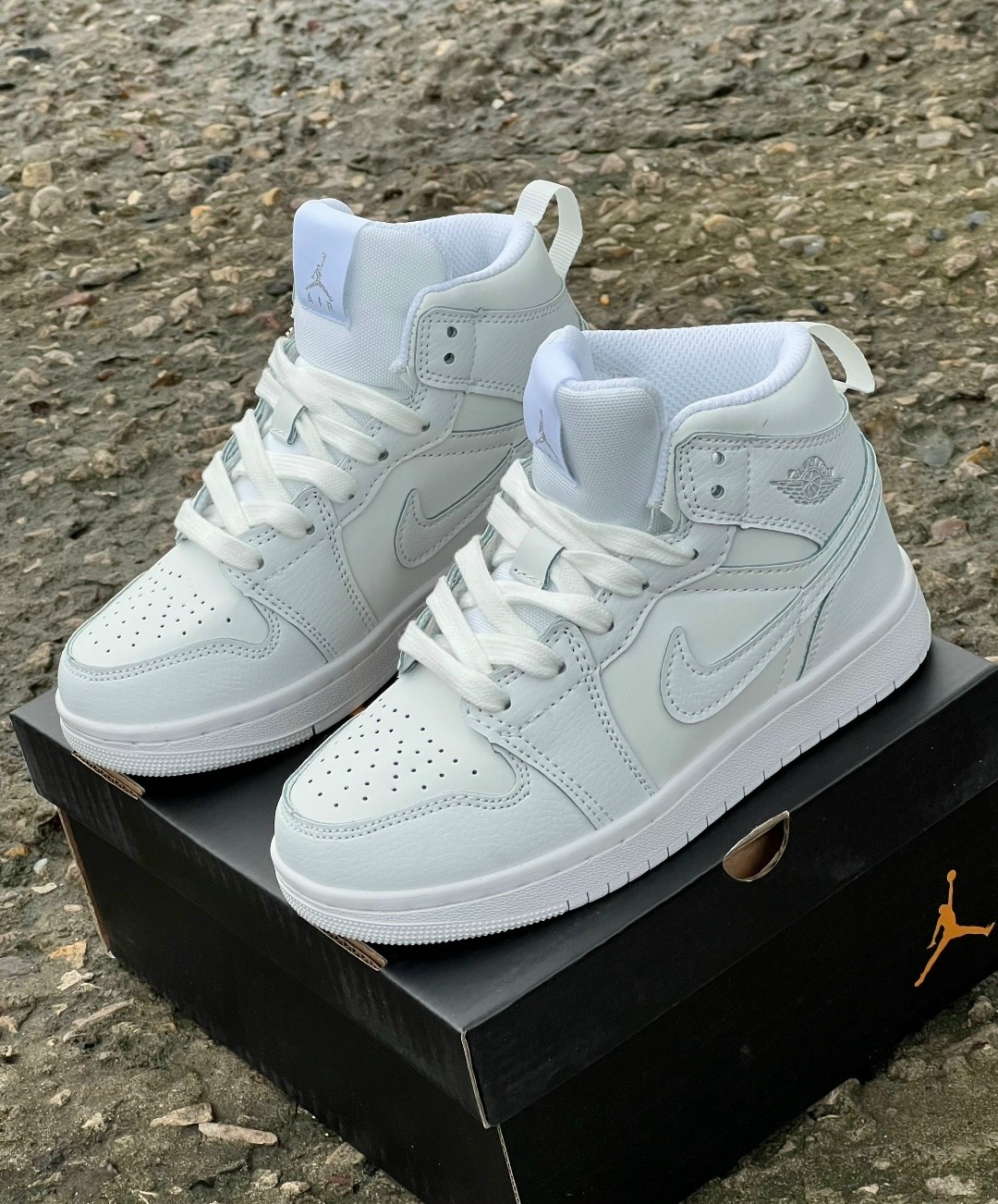 кроссовки,кроссовки детская,кроссовки подростковые,кроссовки nike air jordan,кроссовки соес