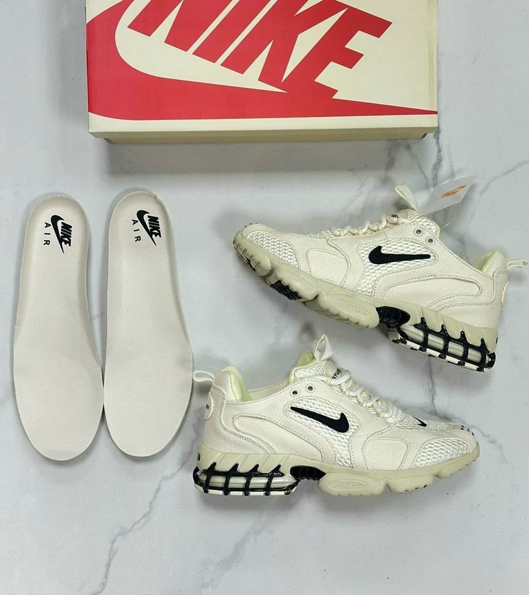 кроссовки nike stussy air zoom spiridon,nike air zoom spiridon cage 2,кроссовки nike x stussy air zoom spiridon cage,кроссовки nike stussy air zoom spiridon форс,кроссовки stussy nike