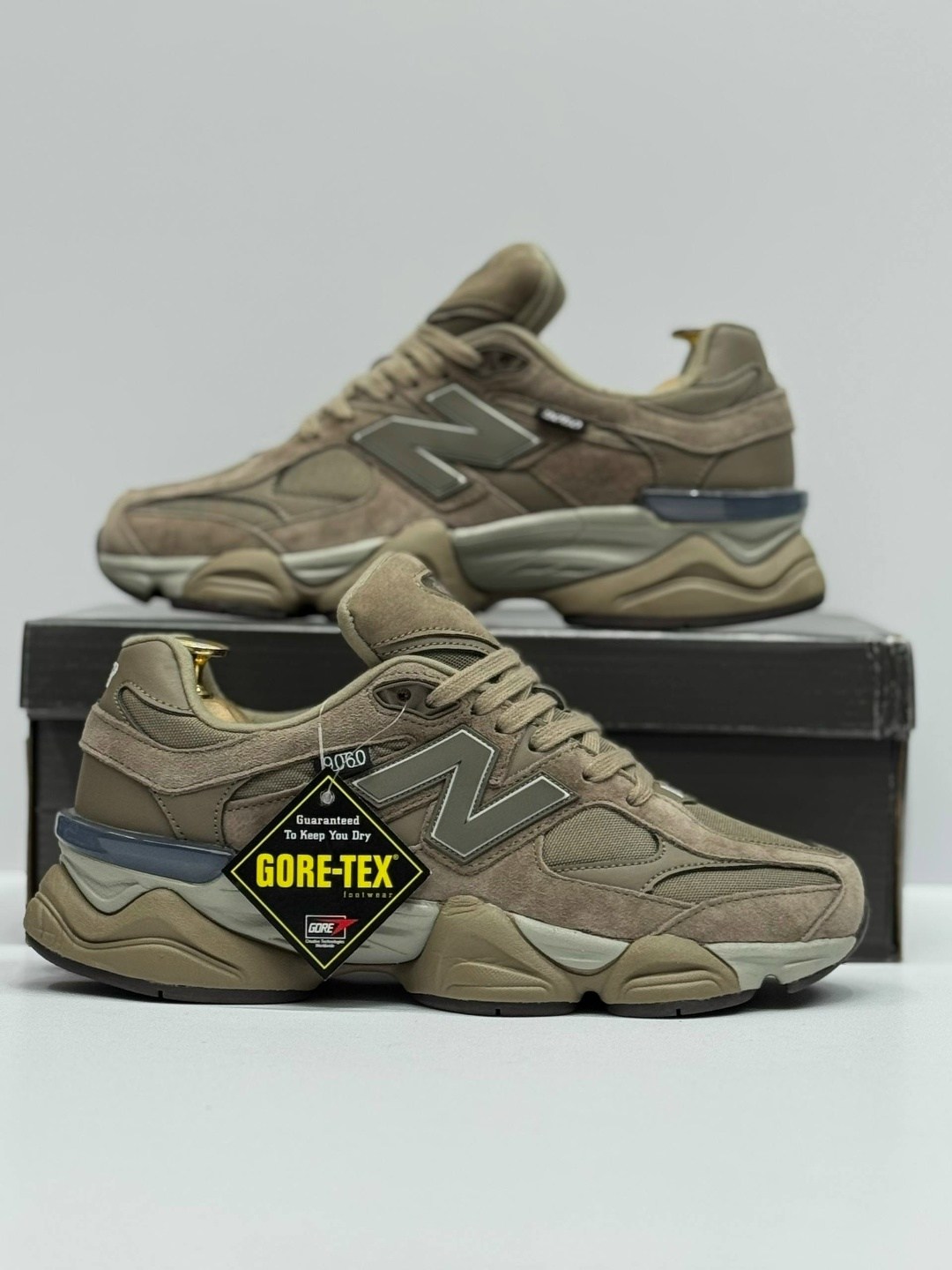 кроссовки new balance 9060,кроссовки new balance,кроссовки мужские new balance,new balance 9060,new balance бежевые замшевые кроссовки 9060 для женщин