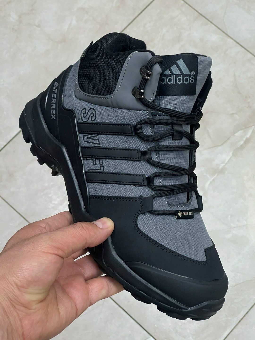 зимние ботинки adidas climaproof высокие,зимние кроссовки adidas terrex,кроссовки зимние adidas,зимние кроссовки adidas terrex цвет черный,зимние кроссовки адидас 700