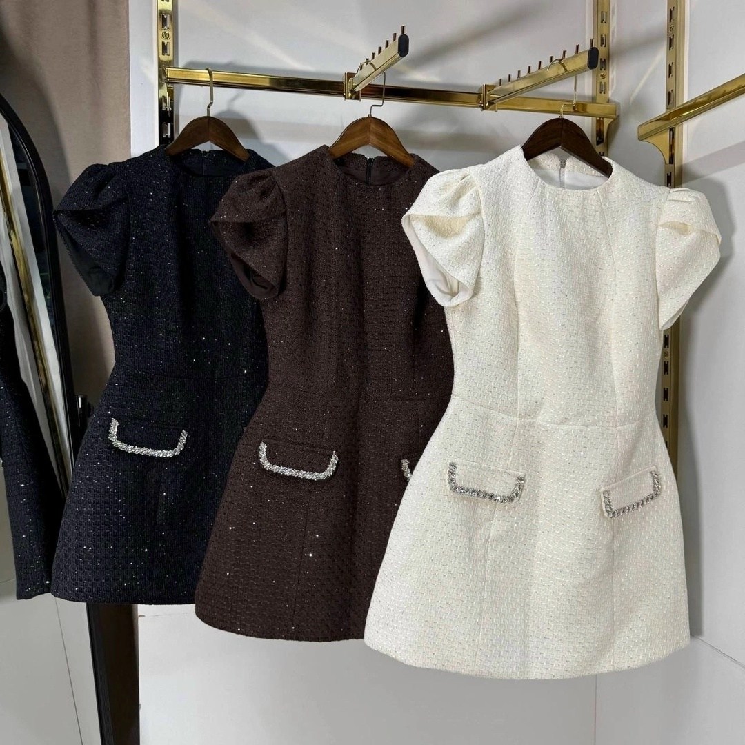 платье в стиле chanel,платья мини,модные образы,платье женская