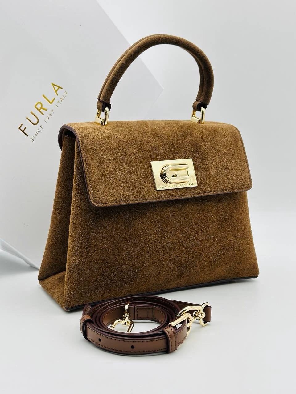 замшевая сумка,сумка,сумка женская furla,сумка из натуральной замши,сумка замшевая furla