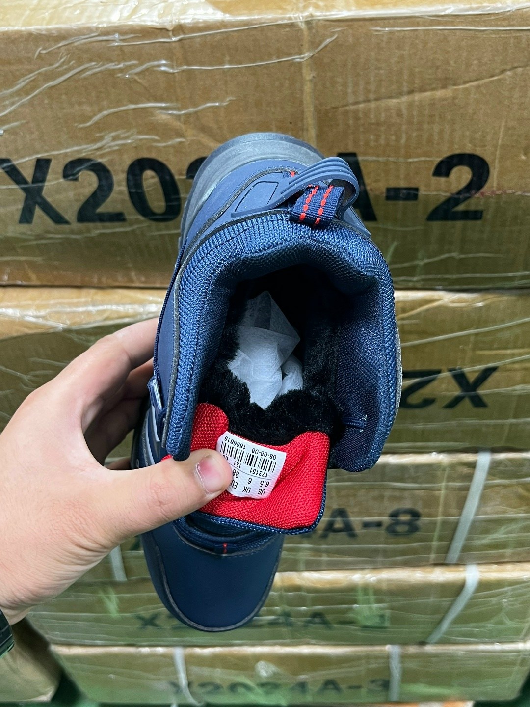 кроссовки adidas зимние мужские,зимние кроссовки adidas,зимние ботинки adidas,зимние кроссовки adidas terrex,мужские зимние кроссовки adidas terrex