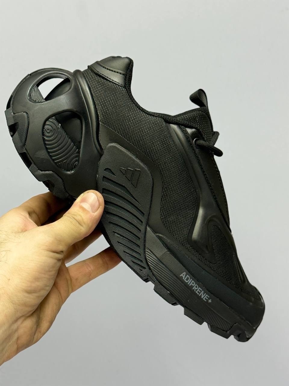 кроссовки adidas,кроссовки мужские adidas,мужские кроссовки adidas ozweego,кроссовки adidas кроссовки,кроссовки adidas ozweego