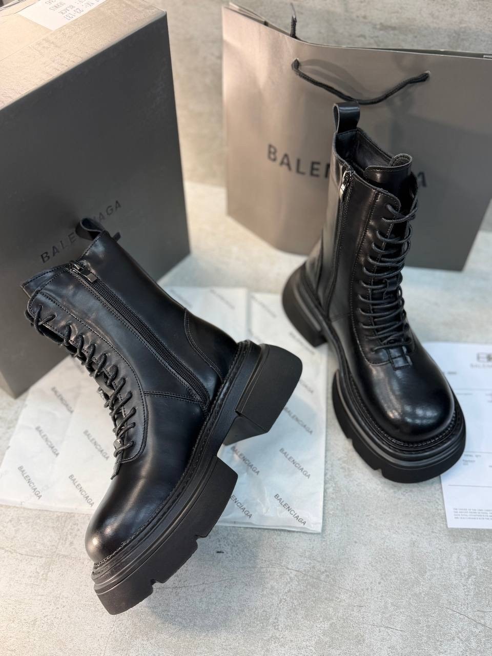 ботинки balenciaga,balenciaga женские кожаные ботинки balenciaga чёрного цвета,balenciaga женские кожаные ботинки чёрного цвета,сапоги balenciaga,ботинки balenciaga зимние