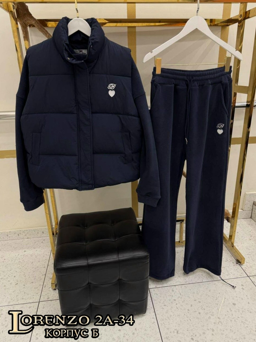 женский чёрный костюм тройка miu miu,женский теплый костюм тройка miu miu,спортивные костюмы женские на флисе,костюм тройка,костюм тройка miu miu