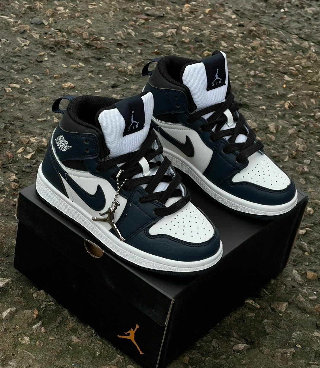 nike air jordan 1 mid,кроссовки nike air jordan 1,кроссовки jordan 1,кроссовки,кроссовки мальчику