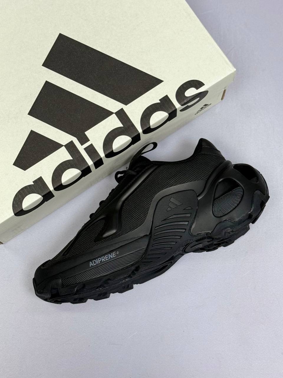 кроссовки adidas,кроссовки мужские adidas,мужские кроссовки adidas ozweego,кроссовки adidas кроссовки,кроссовки adidas ozweego