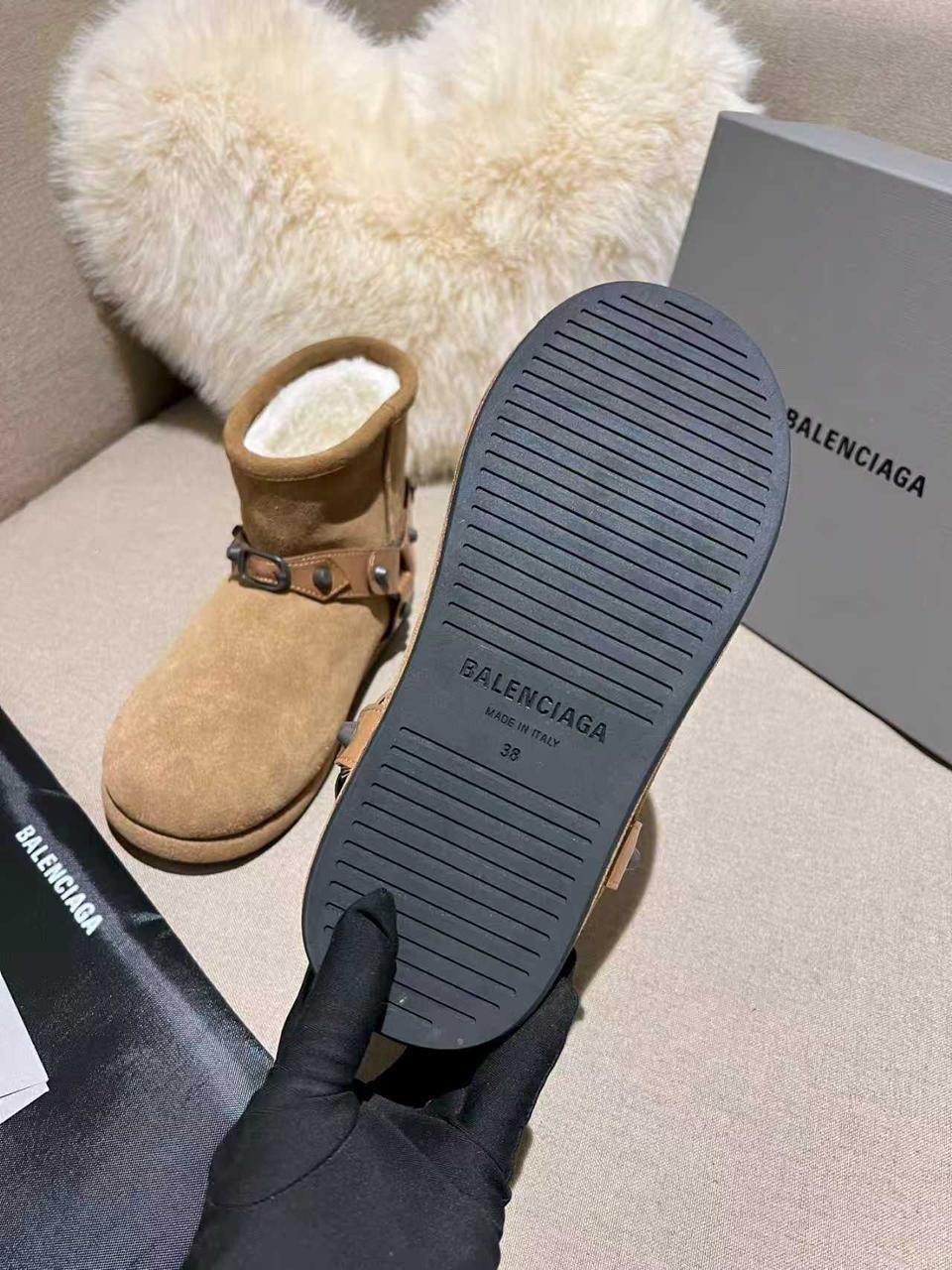угги женские,ботинки balenciaga,, balenciaga,женские угги ugg
