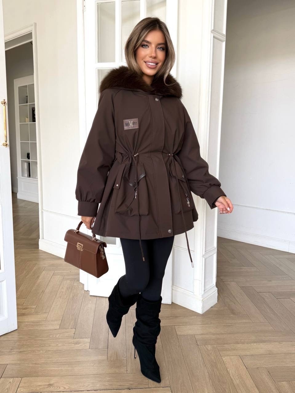 женская зимняя куртка,парка с меховым,куртка с мехом натуральным,парка с натуральным мехом,зимняя куртка