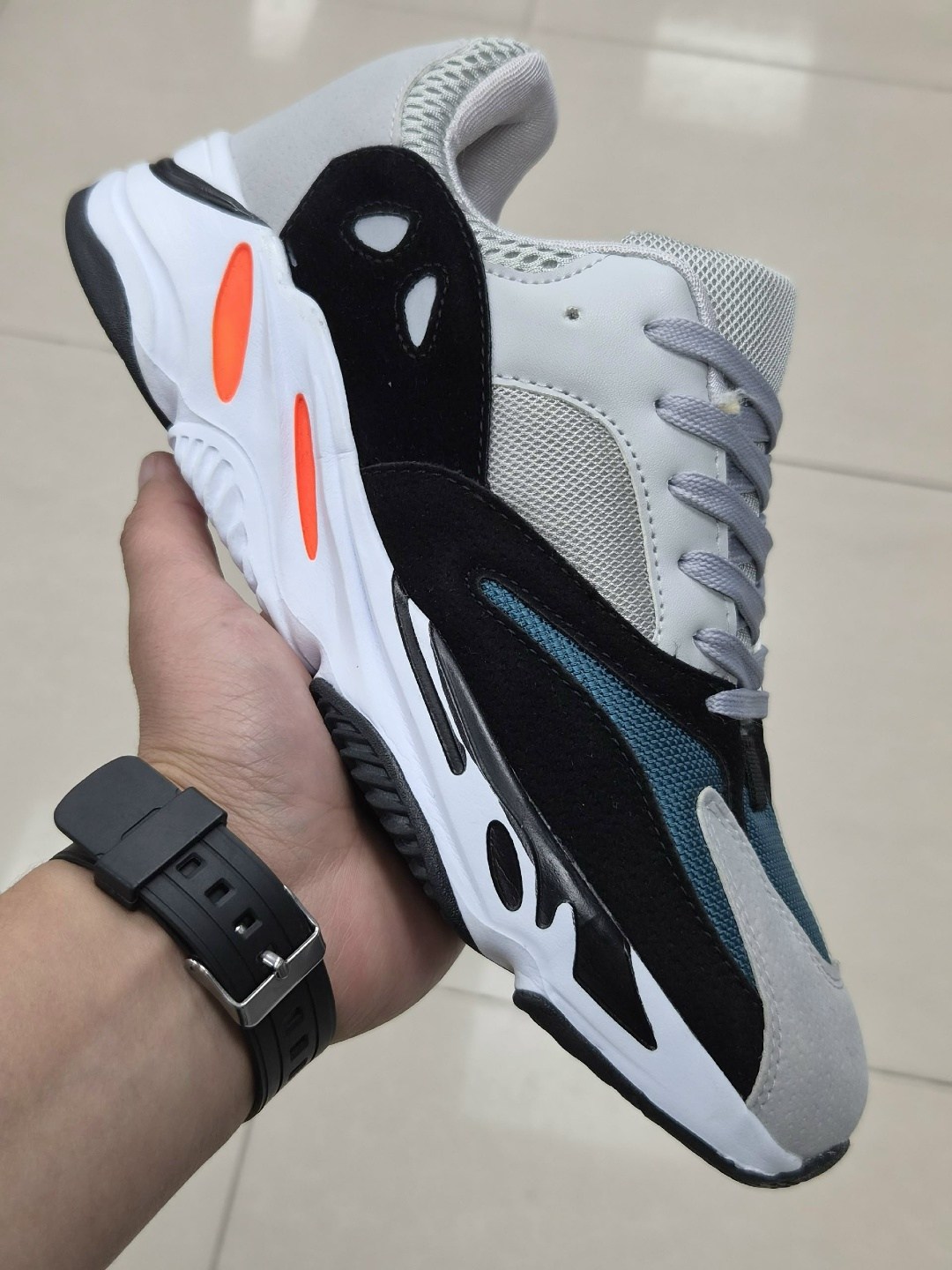 adidas yeezy boost 700,кроссовки adidas yeezy boost 700,кроссовки adidas yeezy boost 700 wave runner,adidas yeezy 700,adidas yeezy boost 700 wave runner solid grey