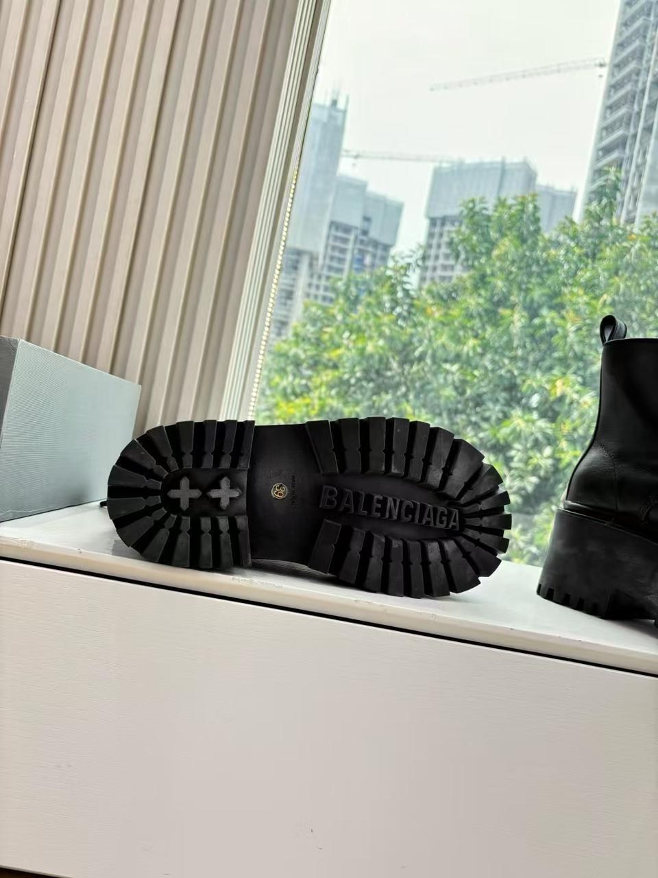ботинки balenciaga,,balenciaga женские кожаные ботинки balenciaga чёрного цвета,женские ботинки,женские ботинки и сапоги на высокой подошве balenciag*a