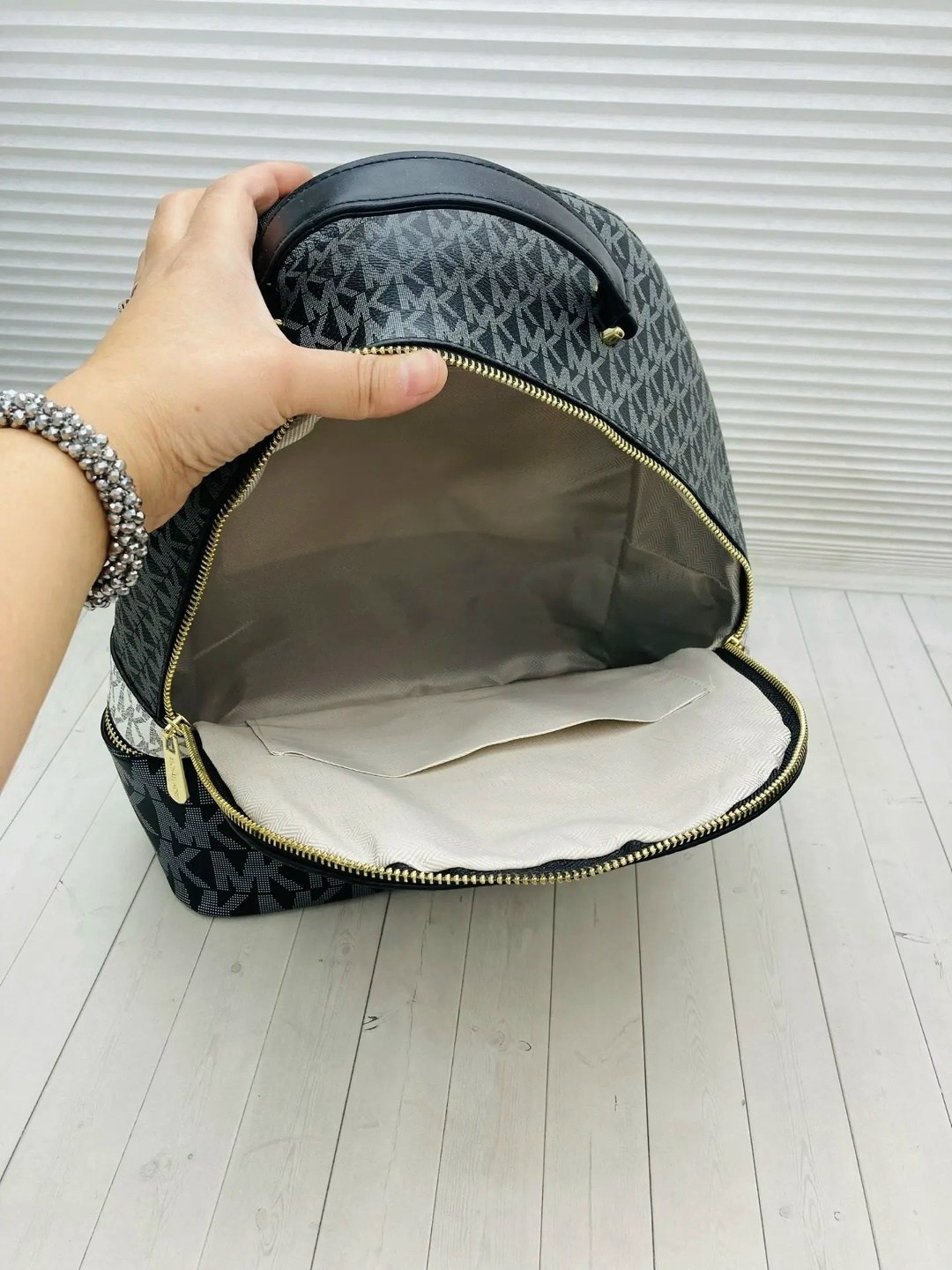 рюкзак женский michael kors,рюкзак,рюкзак michael kors rhea,женские рюкзаки,брендовые рюкзаки