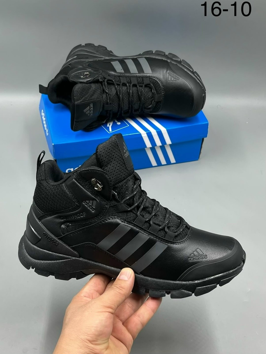 кроссовки adidas climaproof,зимние кроссовки adidas,зимние кроссовки adidas climaproof,кроссовки adidas terrex black зимние из кожи,кроссовки adidas terrex climaproof black высокие c мехом