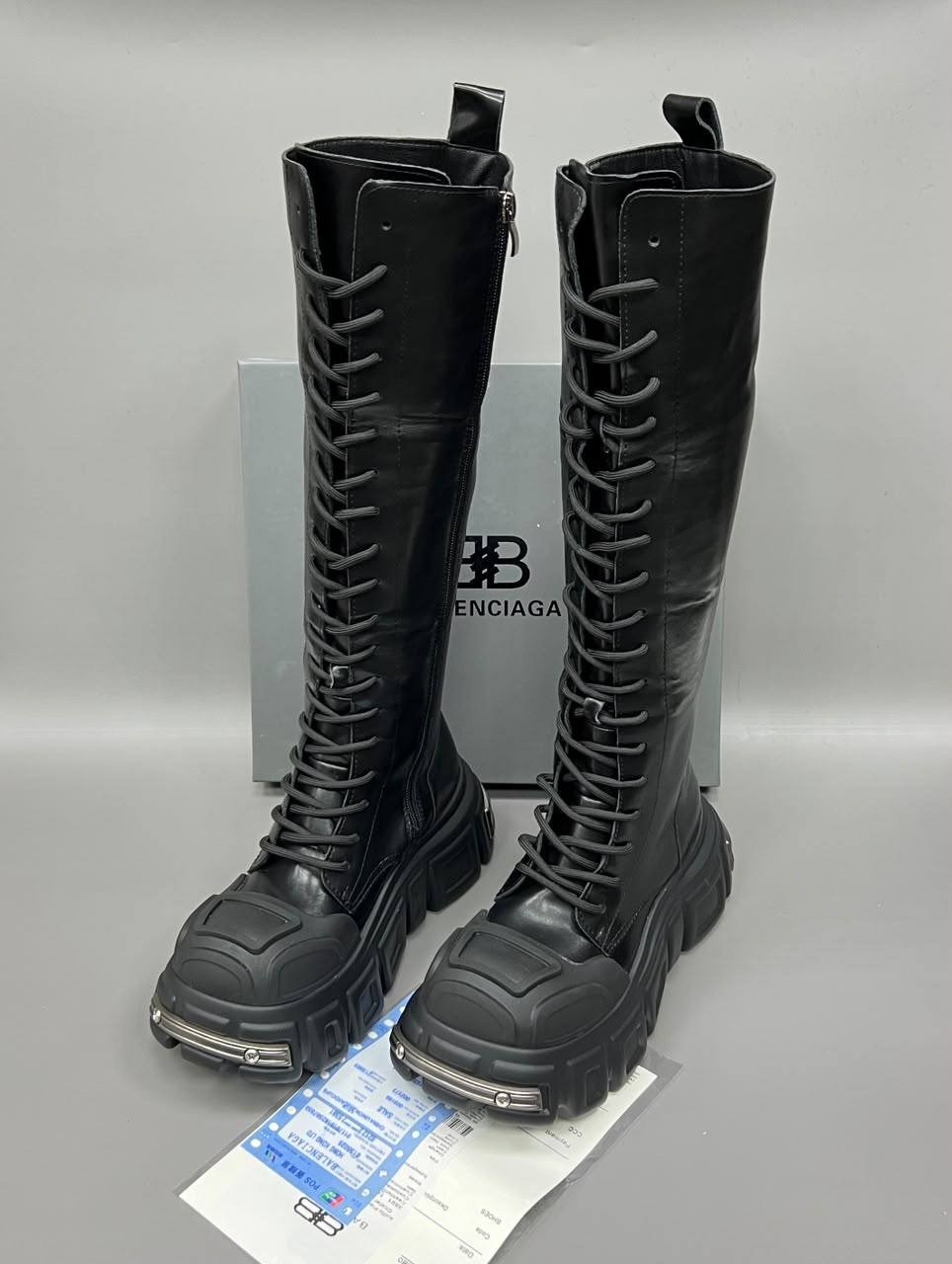 сапоги balenciaga,,ботинки balenciaga,balenciaga женские кожаные сапоги на шнуровке чёрного цвета,высокие сапоги