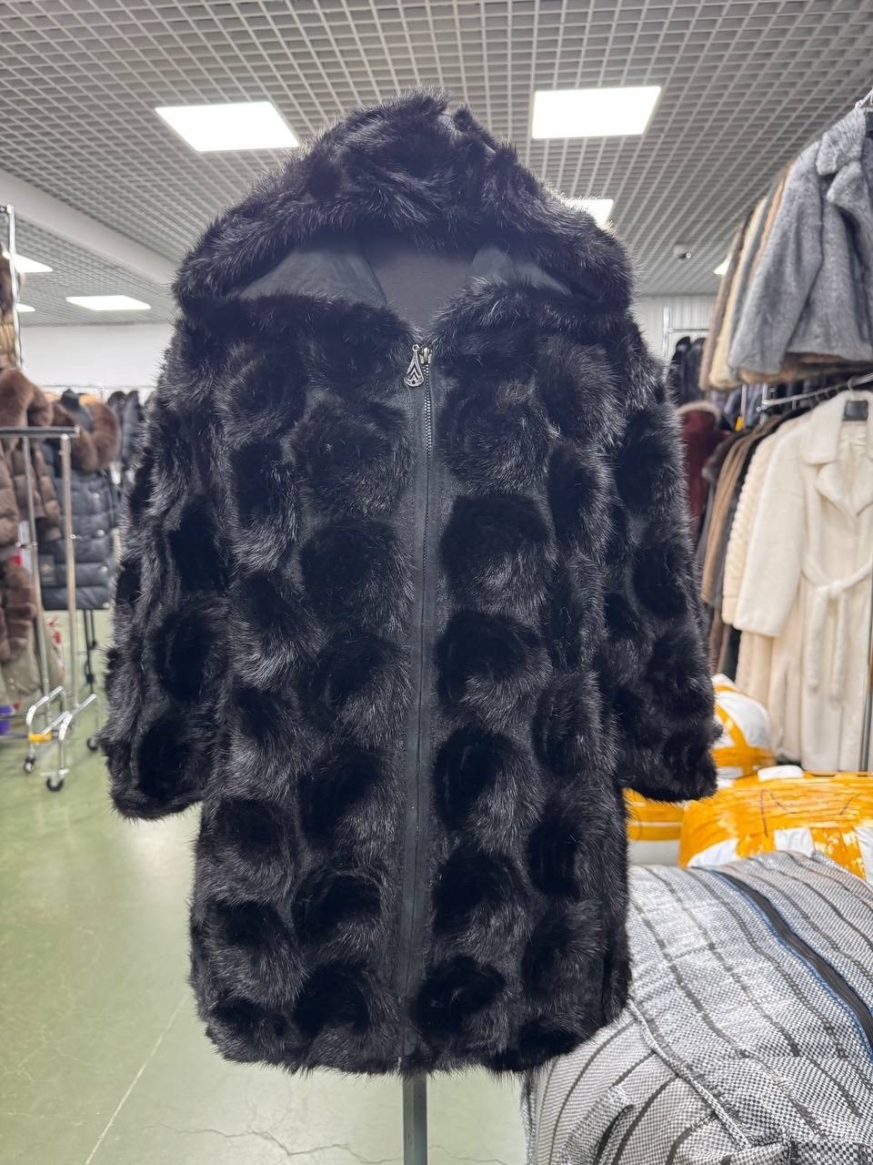норковая шуба,шуба,шуба женская,шуба норка,шуба норковая с капюшоном