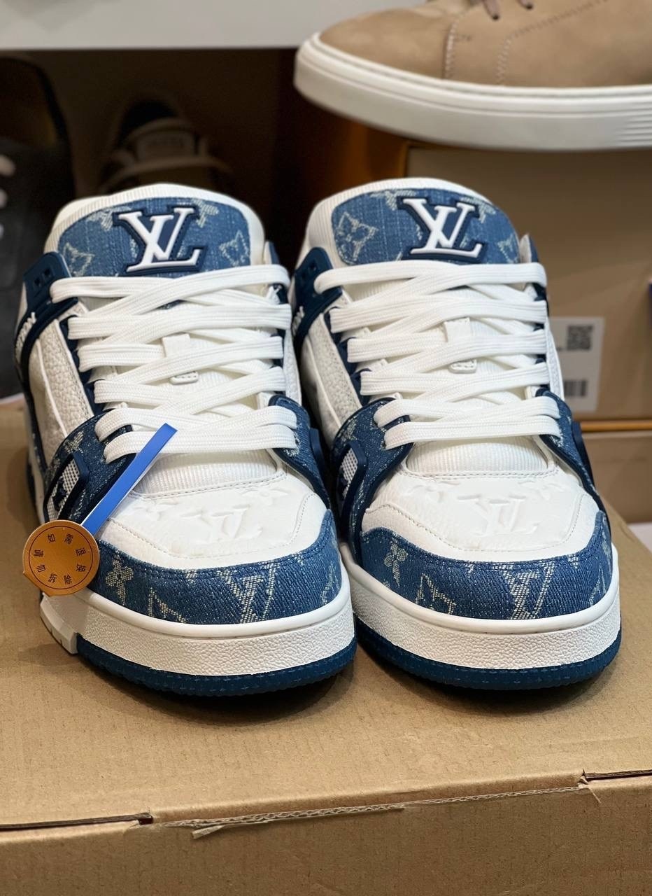 louis vuitton trainer кроссовки,louis vuitton кроссовки,кроссовки louis vuitton мужские,мужские кроссовки louis vuitton 2026 синие с белым комбинированные,луи виттон кроссовки мужские коллекция 2026