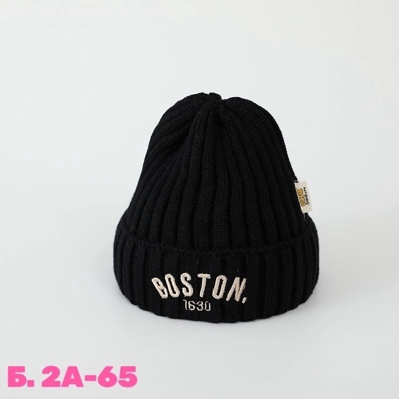 шапка детская boston 1630 бежевая,детская шапка бини,детская вязаная шапка с бостонскими надписями,бостонские буквы зимние теплые вязаные шапки для детей,шапка бини