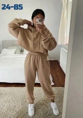 Костюм
