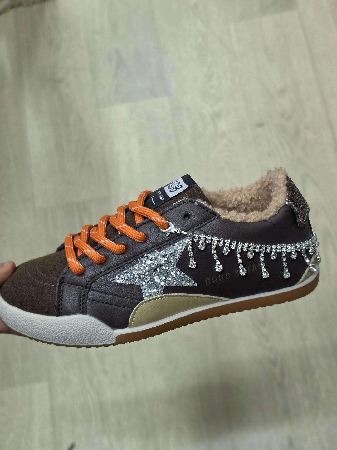 ,кроссовки golden goose,женские кеды golden goose,блестящие кроссовки,женские кроссовки