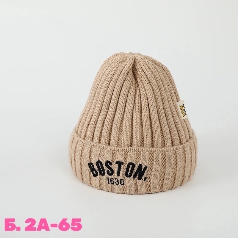 шапка детская boston 1630 бежевая,детская шапка бини,детская вязаная шапка с бостонскими надписями,бостонские буквы зимние теплые вязаные шапки для детей,шапка бини