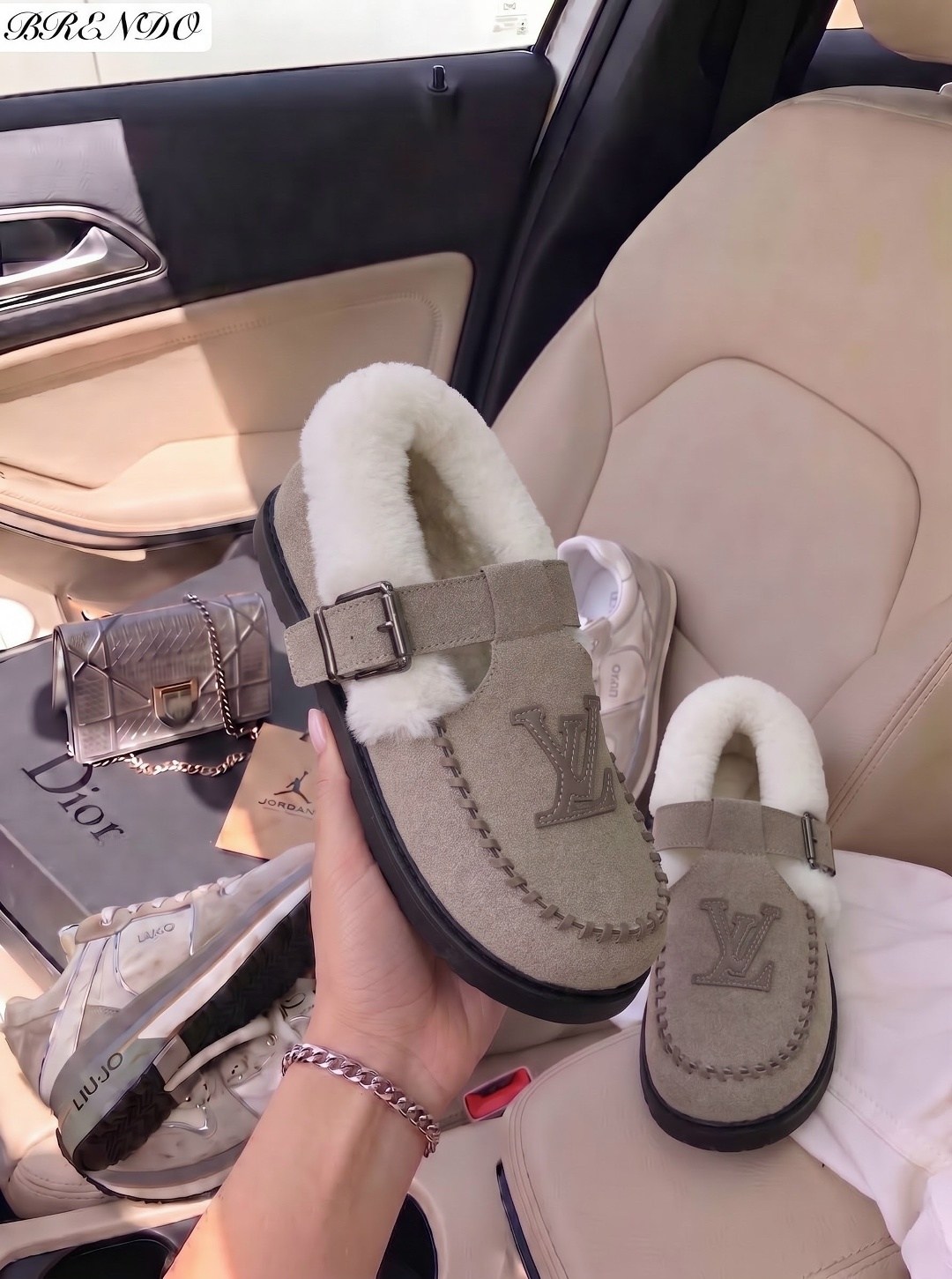 женские замшевые ботинки louis vuitton colorado comfort на меху черные,,туфли louis vuitton colorado comfort зима премиум,ботинки louis vuitton,женские лоферы louis vuitton