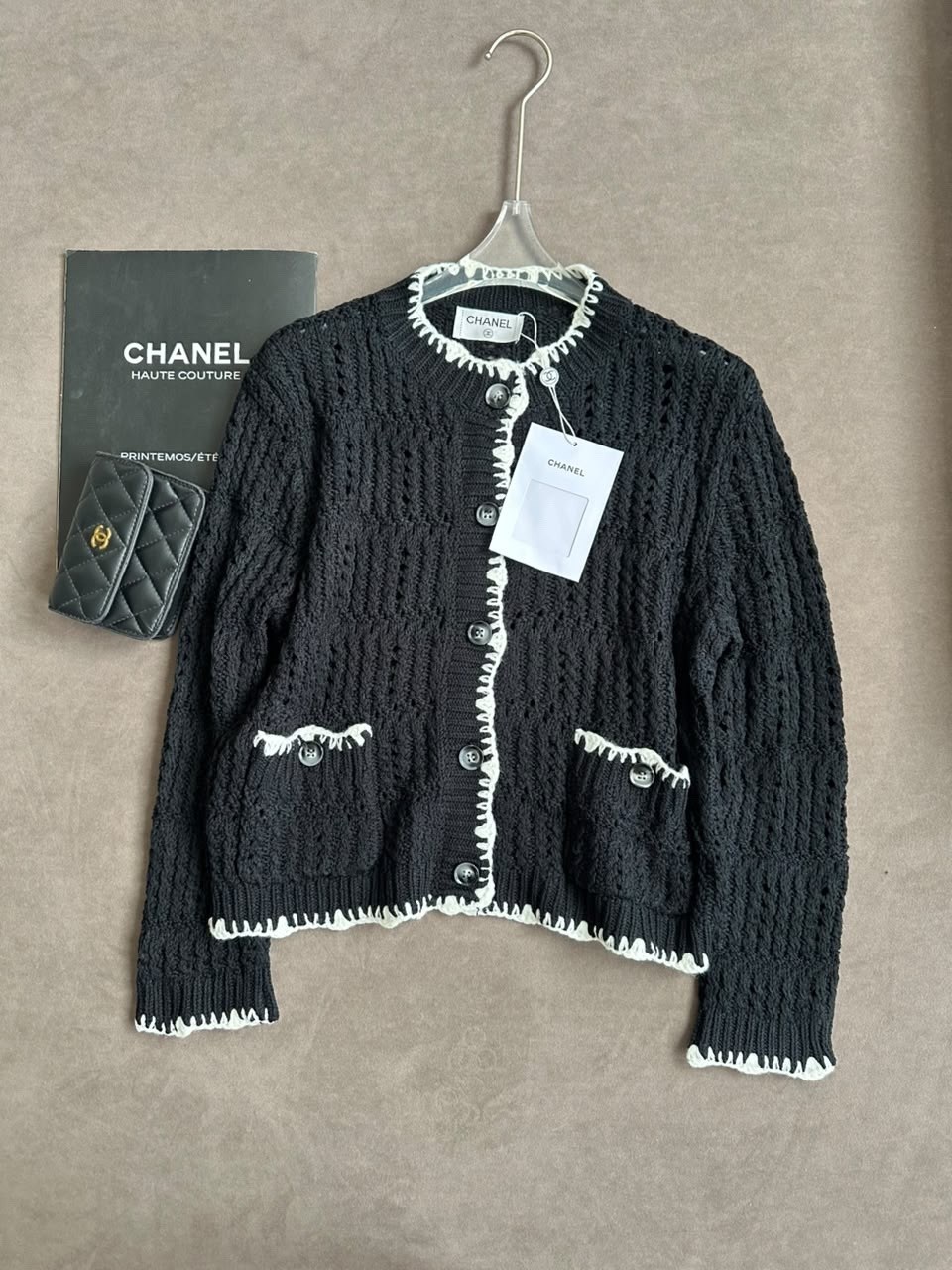 chanel кардиган,трикотажный жакет в стиле chanel,женский кардиган chanel,жакет в стиле шанель,кардиган шанель