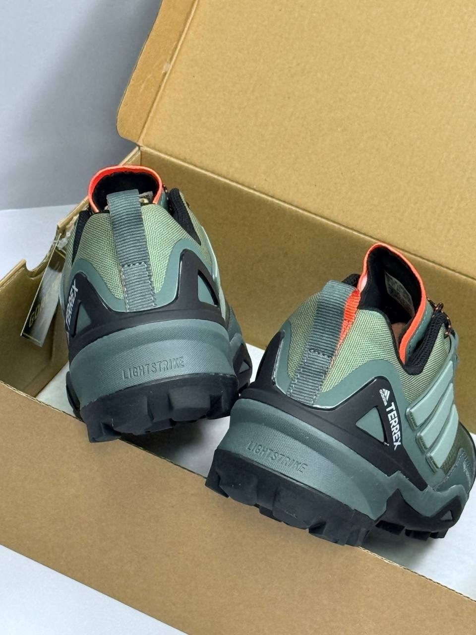 кроссовки adidas terrex,треккинговая  adidas terrex skychaser,кроссовки мужские adidas terrex,треккинговые кроссовки adidas outdoor terrex,adidas terrex