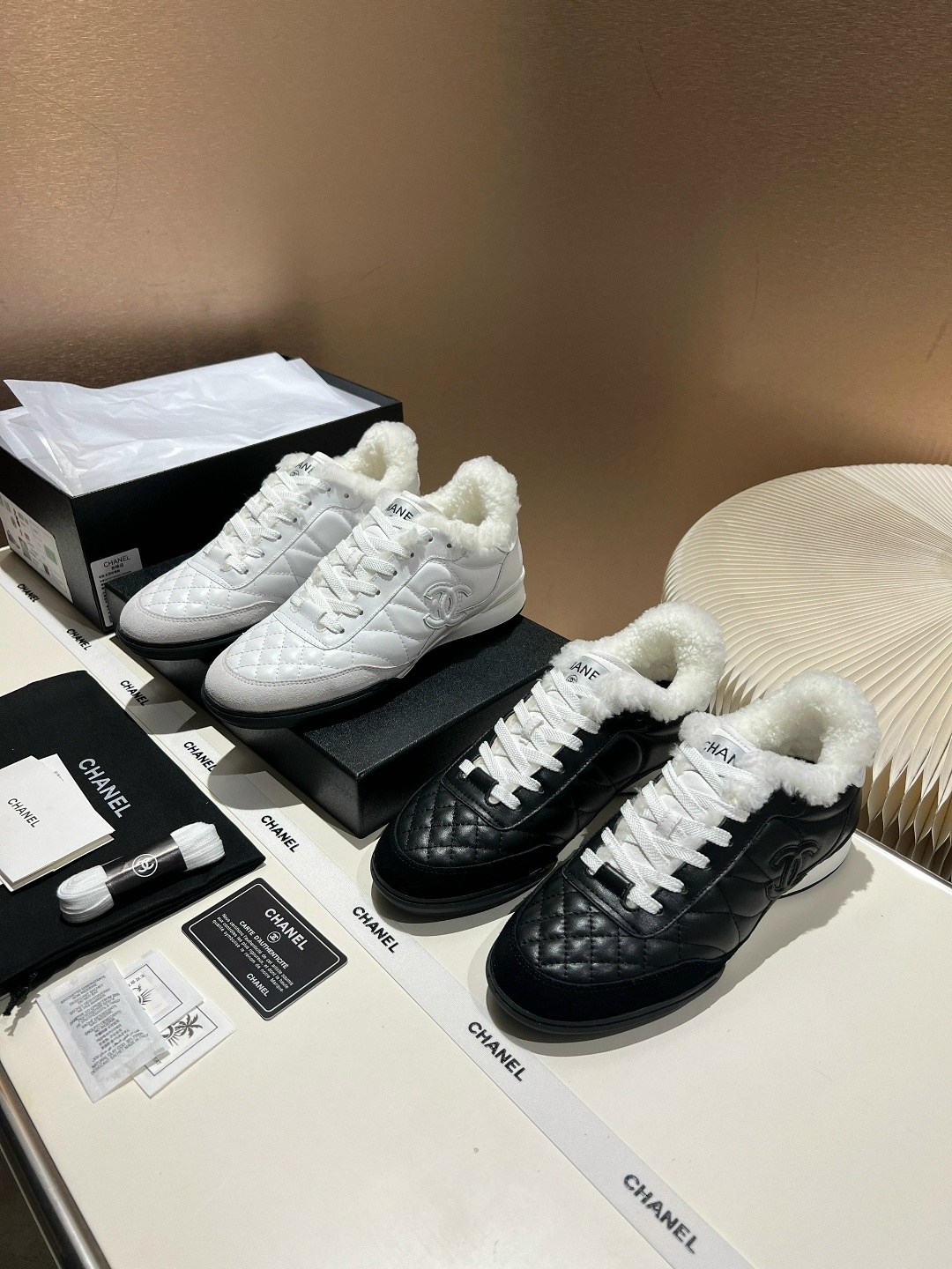 ,женские кроссовки chanel,chanel кроссовки,кроссовки женскиe,кроссовки шанели